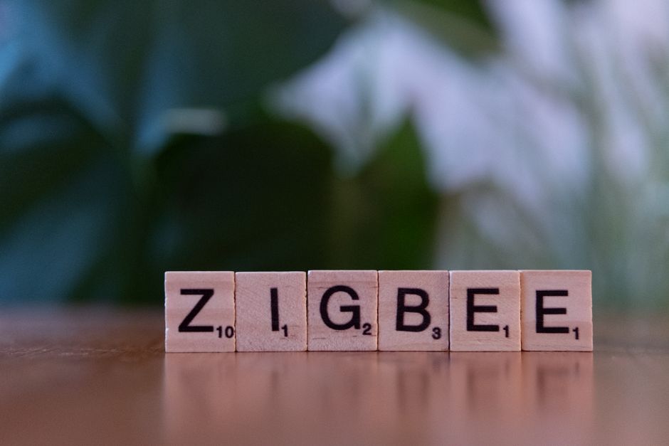 Zigbee Explained: The Complete Guide to Smart Home Mesh Networking